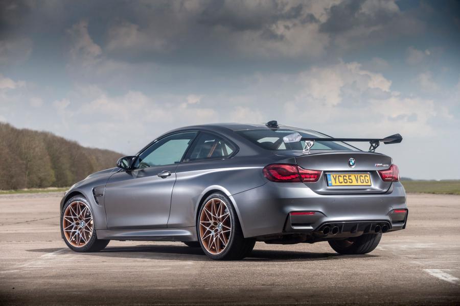  BMW M4 GTS 2016 года  (UK) (фото 16 из 23)